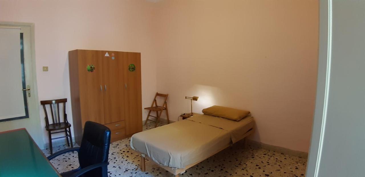 Stanza Privata In Appartamento Per Smart Working, Digital Nomads O Coliving Palermo Dış mekan fotoğraf